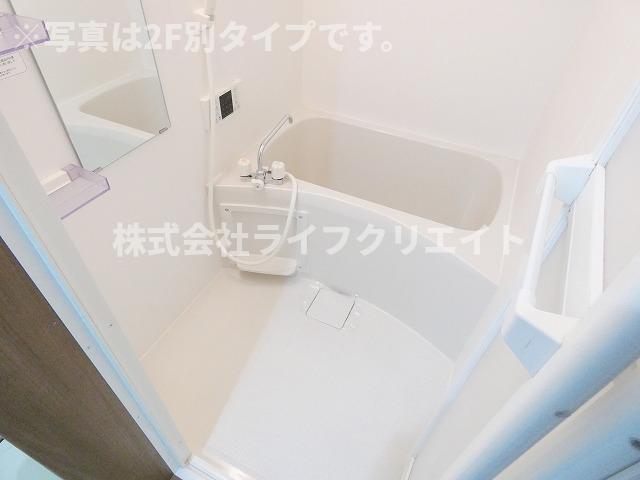 バス・シャワールーム　※写真は2F