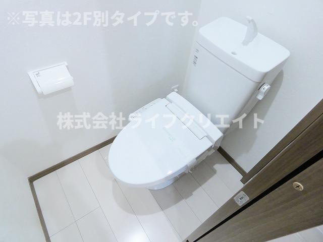 トイレ　※写真は2F