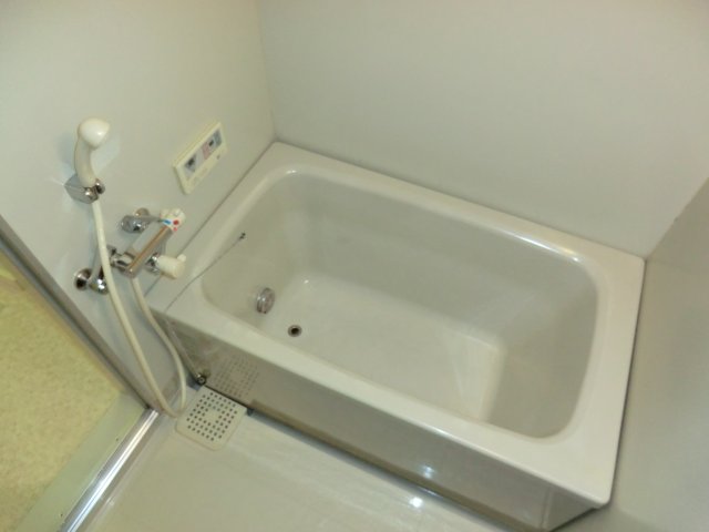 バス・シャワールーム　シンプルで使いやすい浴室です！