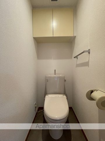 東急池上線 五反田駅 徒歩11分 14階建 築21年のトイレ写真