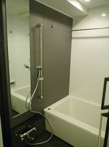 バス・シャワールーム　追い焚き・浴室乾燥機付き