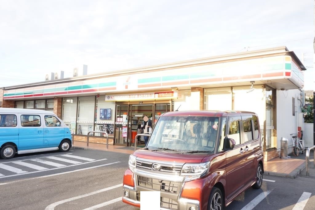 コンビニ　セブンイレブン 越谷大沢東店（コンビニ）まで335m
