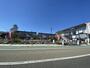 コンビニ　セブンイレブン ハートイン西宮松山町店（コンビニ）まで882m
