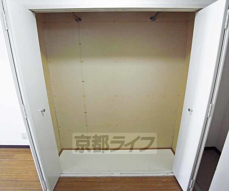 収納　収納はとてもＢＩＧサイズ