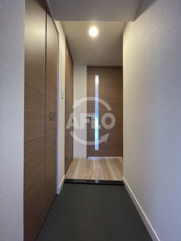 玄関　プレサンス梅田東クォーレ　玄関