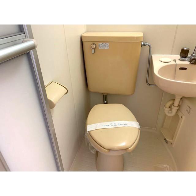 トイレ　WC