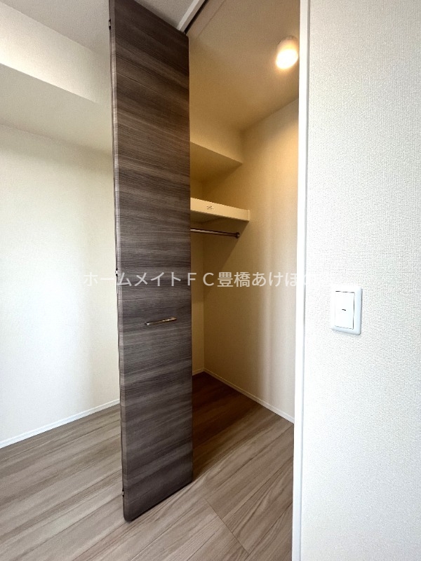 収納　同型別部屋写真（反転）