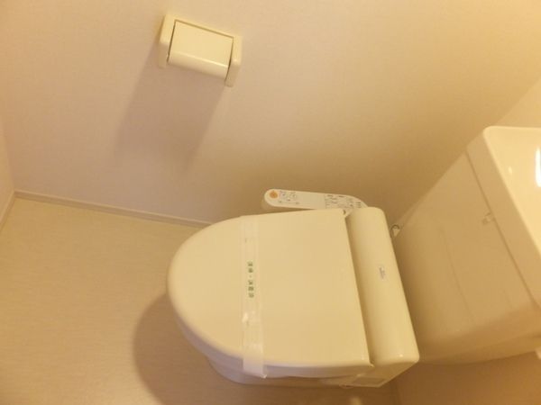 リヴェール青葉台のトイレ写真