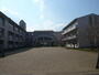 小学校　守谷市立 松ケ丘小学校（小学校）まで1034m