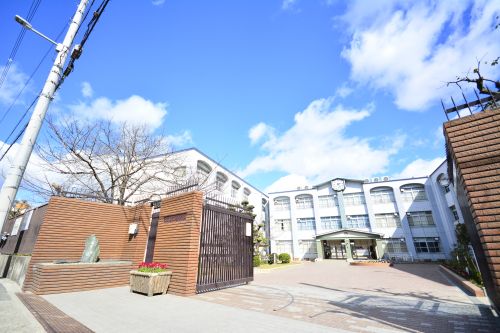 中学校　大阪市立文の里中学校（中学校）まで300m