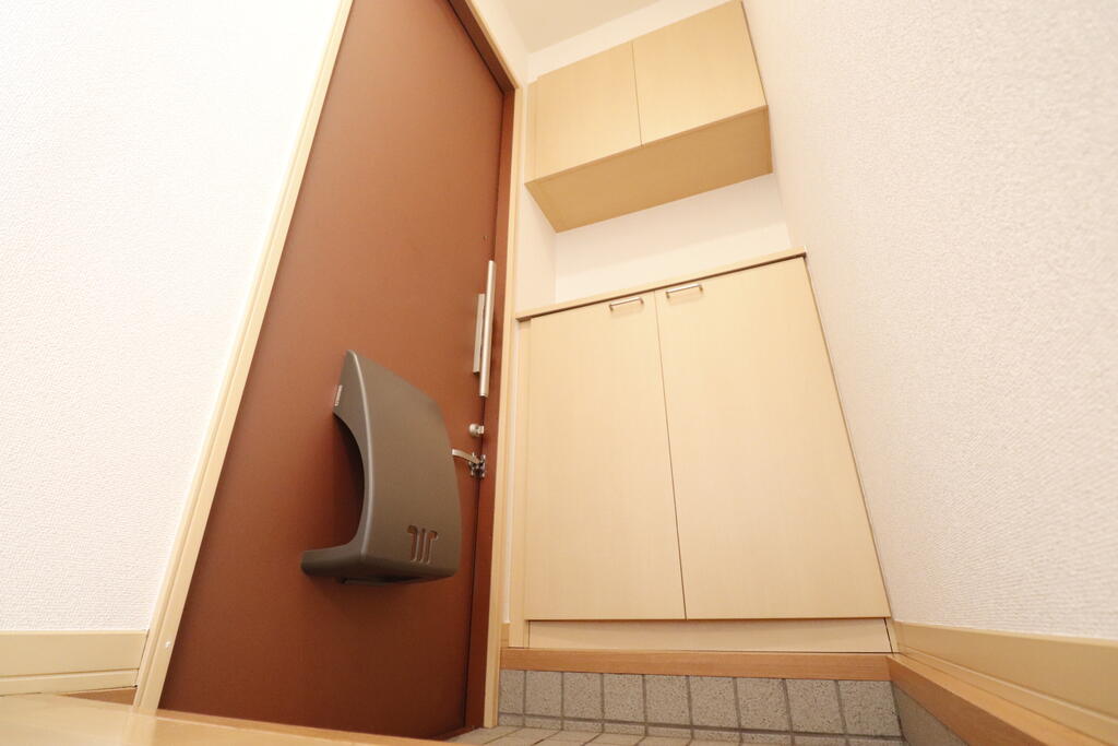 玄関　シューズBOXあります♪
