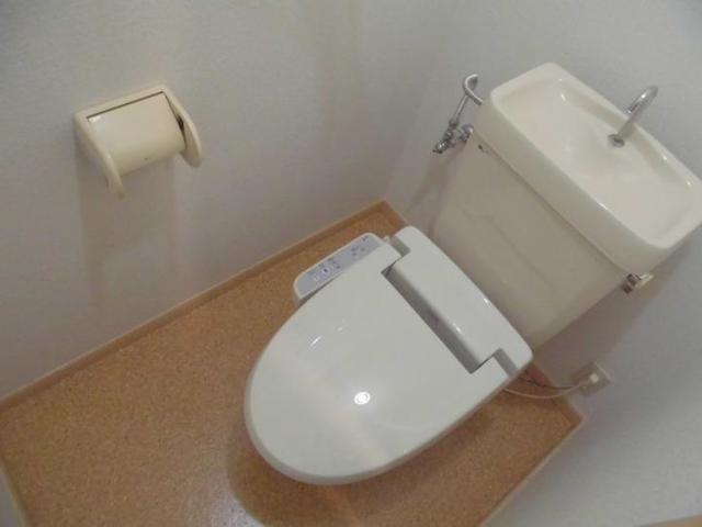 トイレ　トイレ