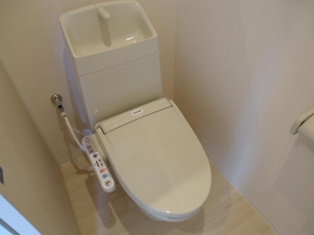 トイレ　シャワー付トイレ