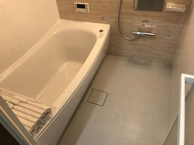 バス・シャワールーム