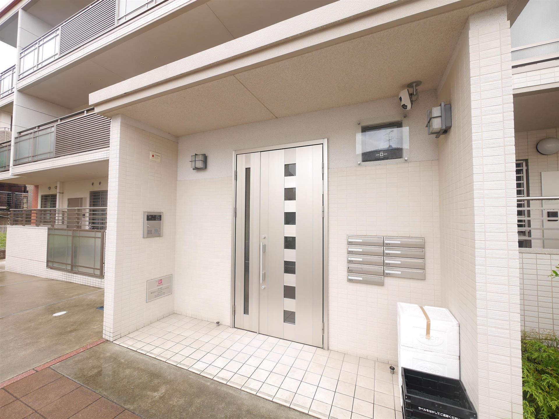 筑豊電気鉄道 三ケ森駅 徒歩4分 3階建 築15年の外観写真