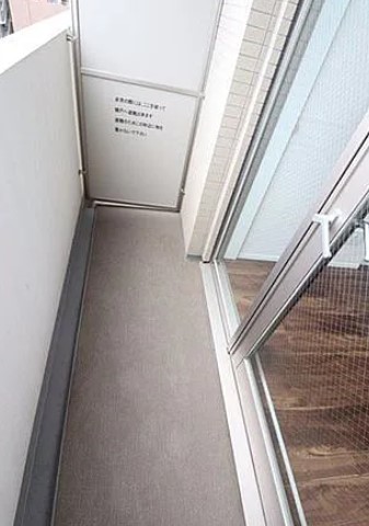 バルコニー
