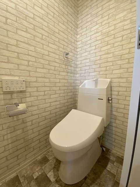 シャビーアイアンのトイレ写真