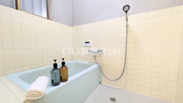 一宮市浅井町貸戸建の風呂写真