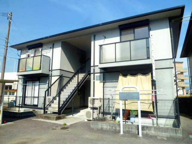 建物外観　2012年11月撮影