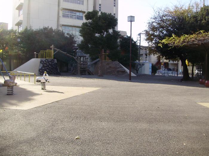 郵便局　大田南六郷二郵便局（郵便局）まで536m