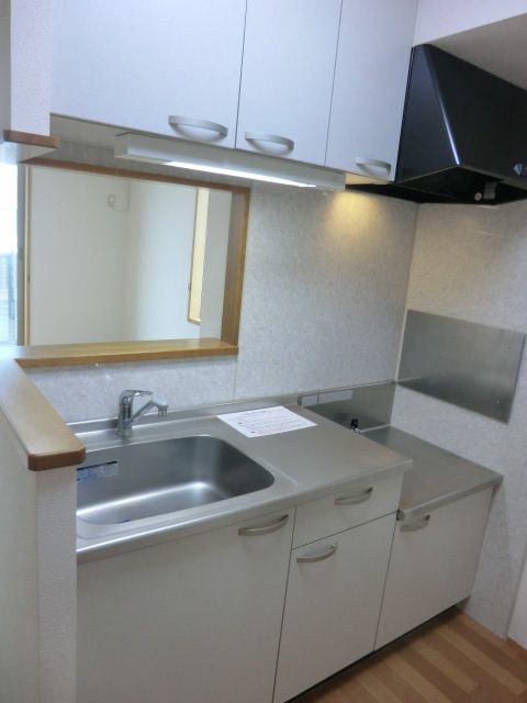 ドエル志都呂Aのキッチン写真