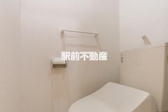 ＪＲ鹿児島本線 羽犬塚駅 徒歩10分 2階建 築7年のトイレ写真