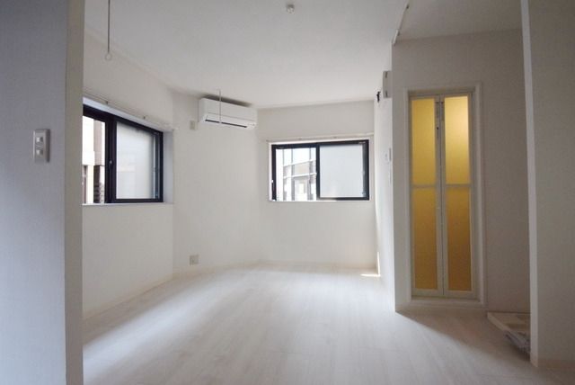 その他部屋・スペース　２面採光で明るいお部屋です！