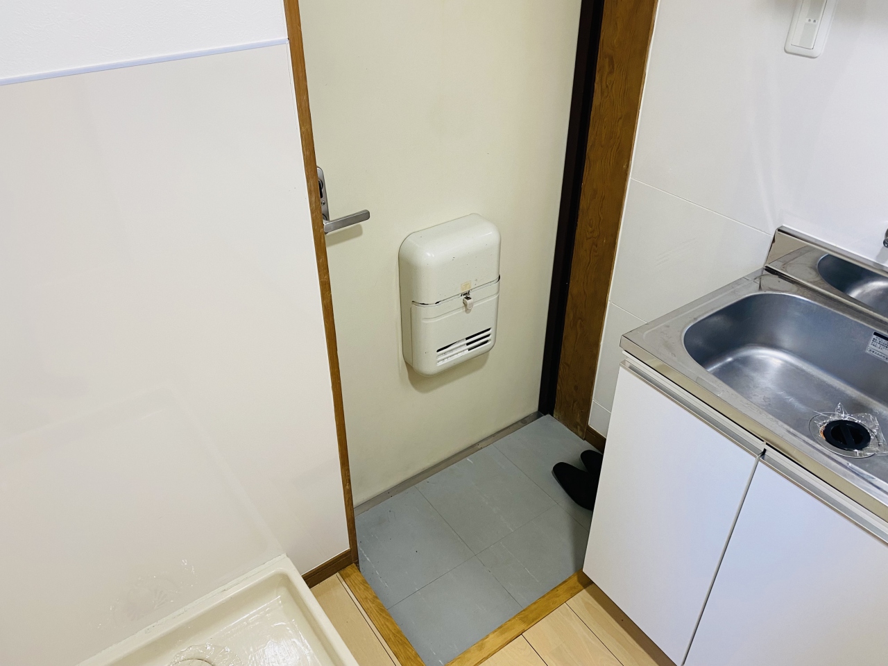 シャイニングプラザ佐竹の玄関写真