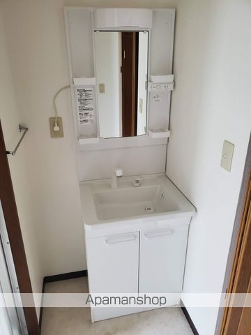 コンフォートヒルB棟の内装写真