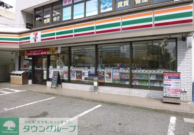 コンビニ　セブンイレブン辻堂熊ノ森店（コンビニ）まで690m