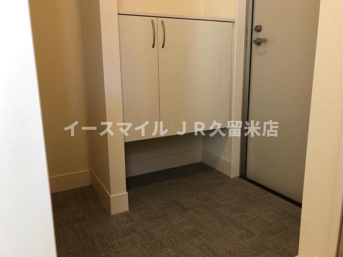 ＪＲ久大本線 久留米大学前駅 徒歩10分 3階建 築5年の玄関写真