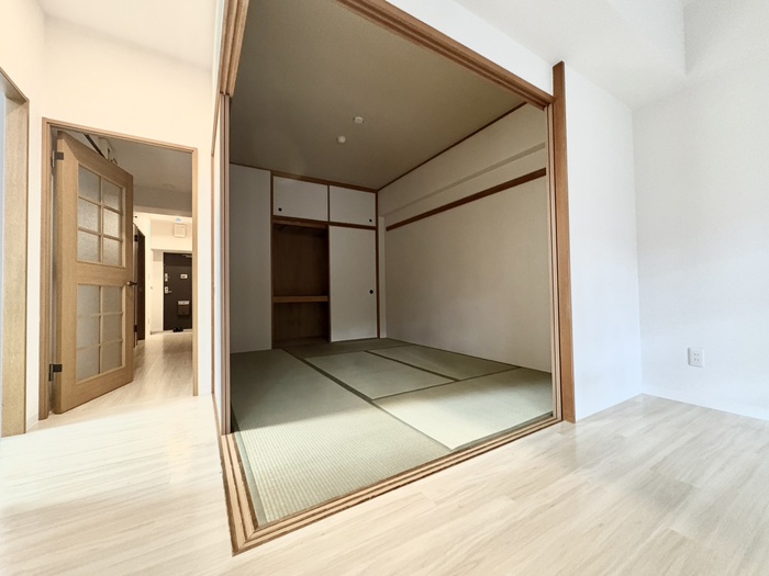 アーバンドエル八事石坂 東棟の居間写真