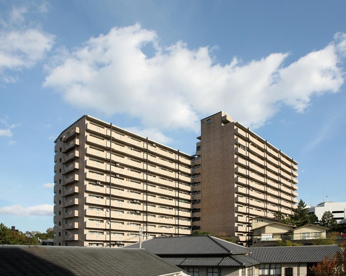 アーバンドエル八事石坂 東棟