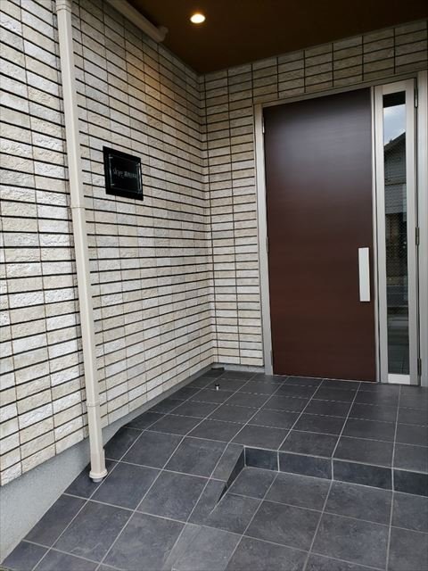 ＪＲ京浜東北線 浦和駅 徒歩10分 5階建 築9年の外観写真