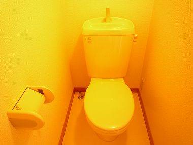レオパレスインター古賀IIのトイレ写真