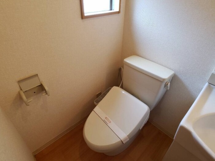 トイレ　図面と現状に相違がある場合には現状を優先