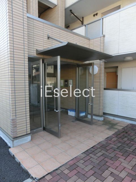 エントランス　エントランスはこちら