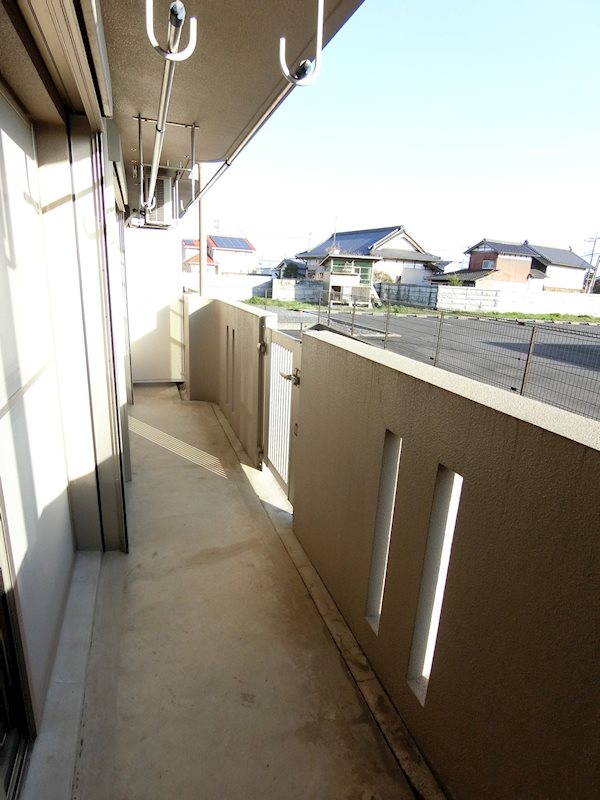 バルコニー　★102の室内写真です★