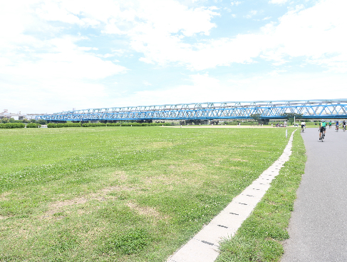 公園　千住新橋グランド（公園）まで457m