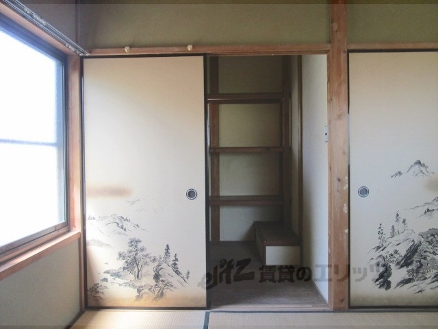 ＪＲ湖西線 和邇駅 徒歩15分 1階建 築49年の居間写真