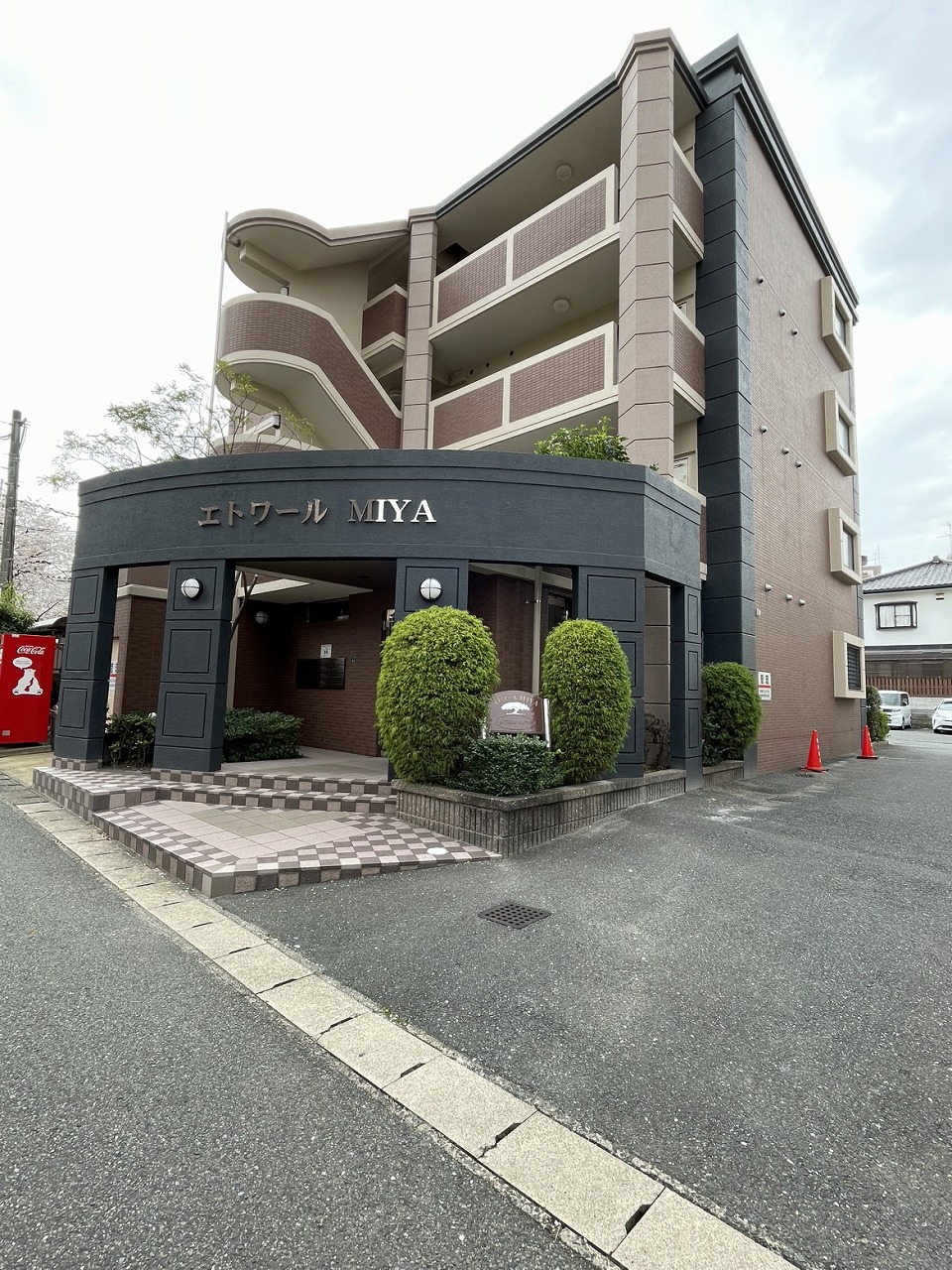 エトワールMIYAの外観写真