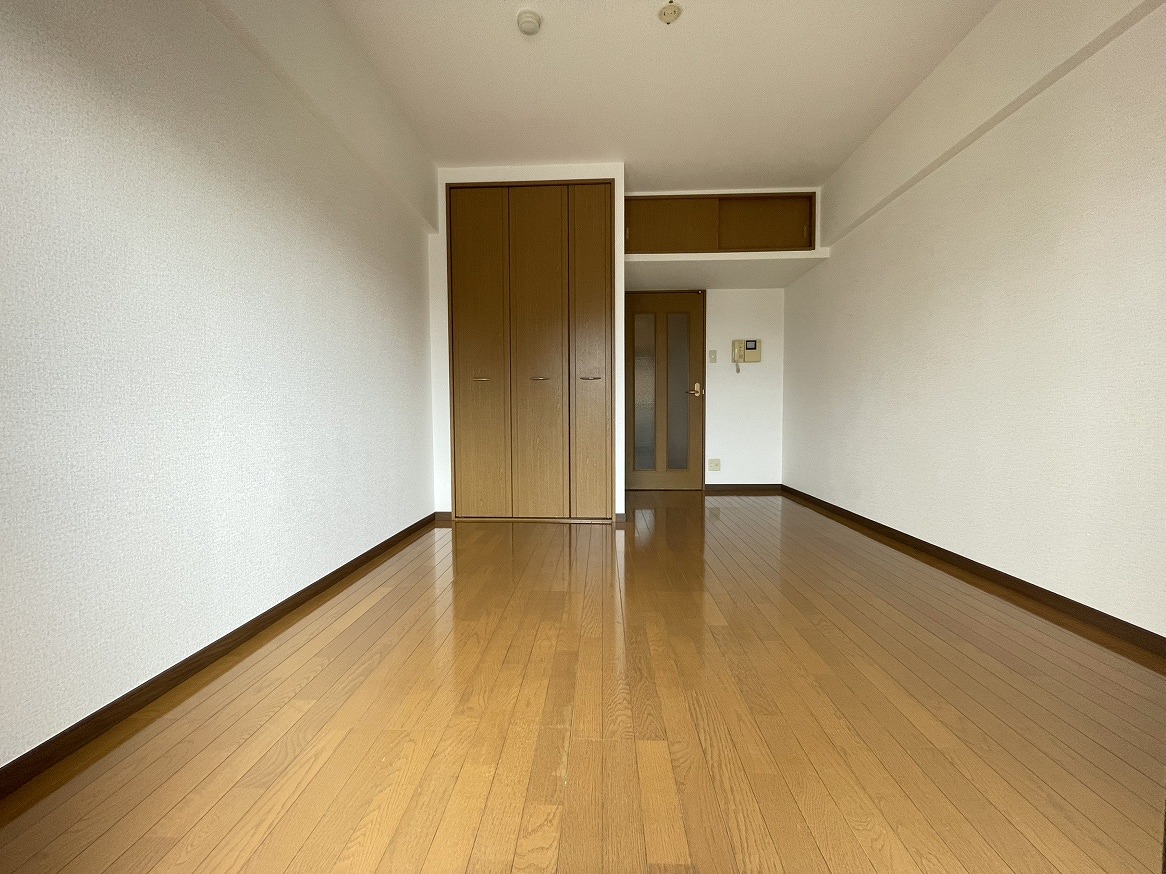 エトワールMIYAの居間写真