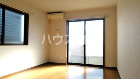 アンプルール リーブル Bloomの居間写真