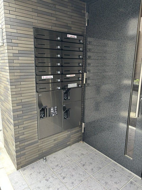 エントランス　エントランス
