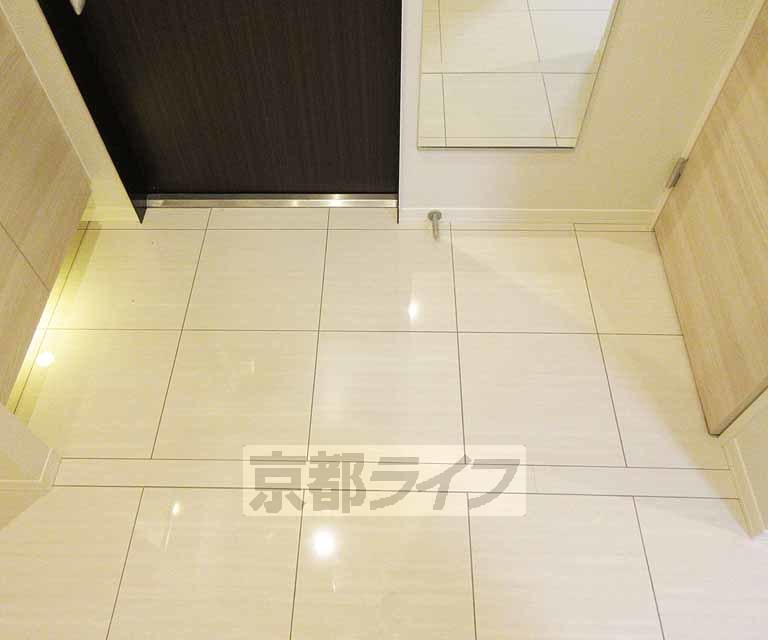 シャーメゾン小野小町の玄関写真