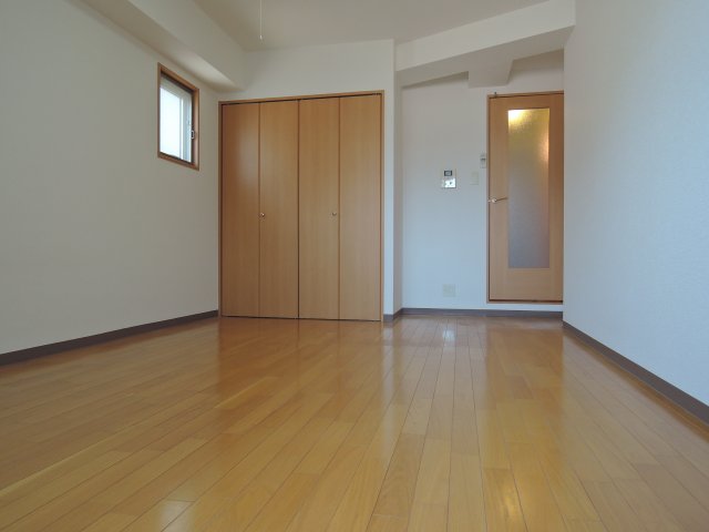 ラ・フォンテ摂津富田の居間写真
