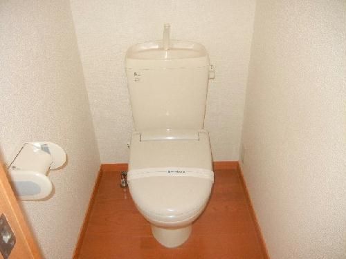 レオパレスさくらのトイレ写真