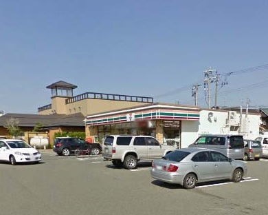 コンビニ　セブンイレブン　松崎店（コンビニ）まで550m