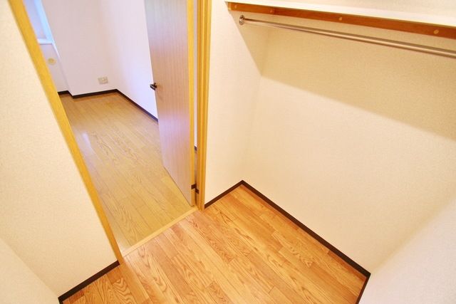ファインクレスト若葉台の内装写真