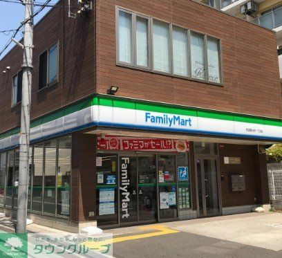 コンビニ　ファミリーマート吹田垂水町一丁目店（コンビニ）まで420m